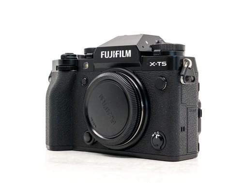 Fujifilm 50mm f 1 - +, f/1.0